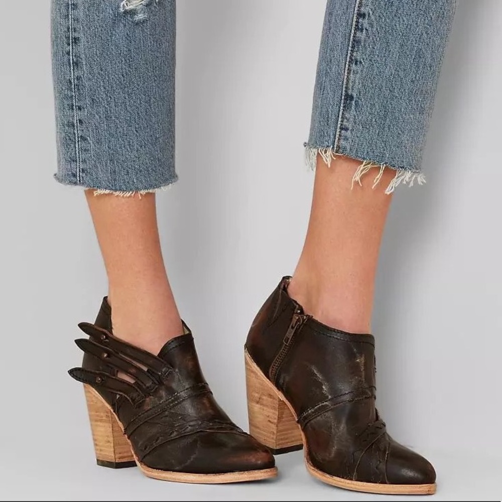 Freebird by Steven Gate Booties size 10